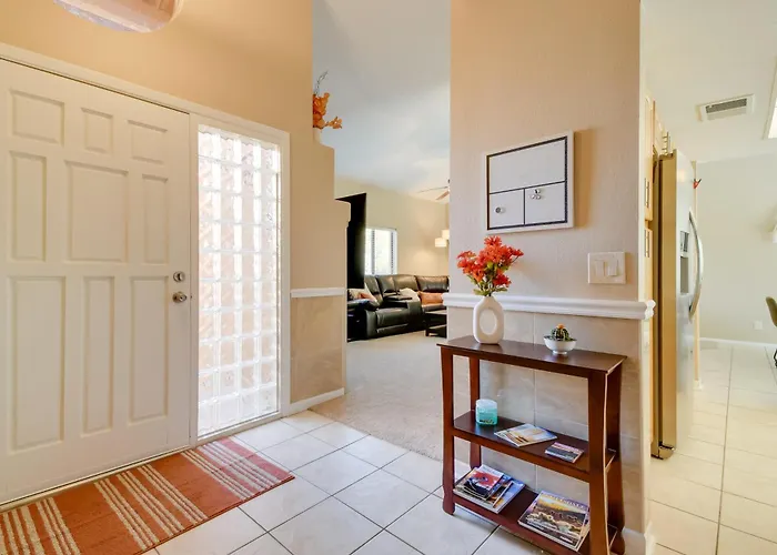 Pool Access & Mtn-view Balcony: Gem Fountain Hills